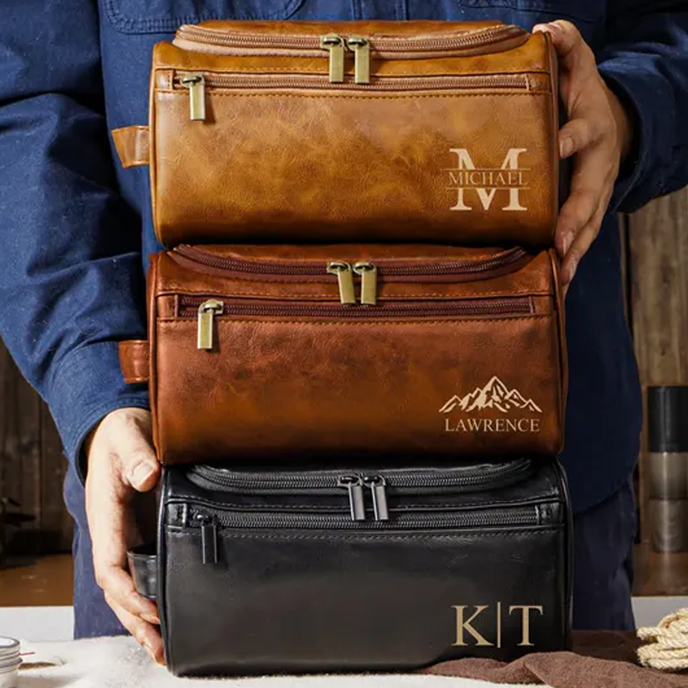 Personalized Toiletry Bag,Groomsmen Gifts,Leather Dopp Kit,Anniversary Gift for Him,Xmas Gift for Men,Men's Leather Accessory,Wedding Gift